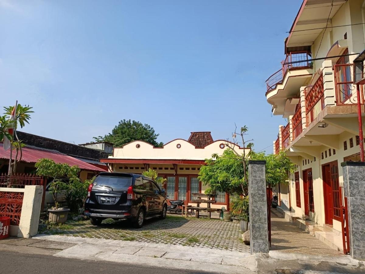 Appartamento Bsh Yogyakarta Esterno foto